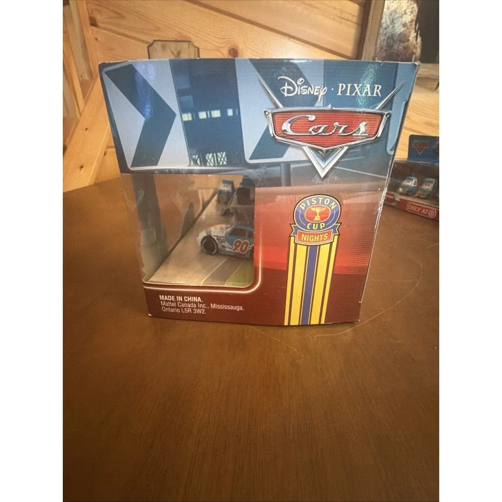 Disney Pixar Cars ULTIMATE Team Bumper Save Crew Hauler And Crew Sets BRAND NEW
